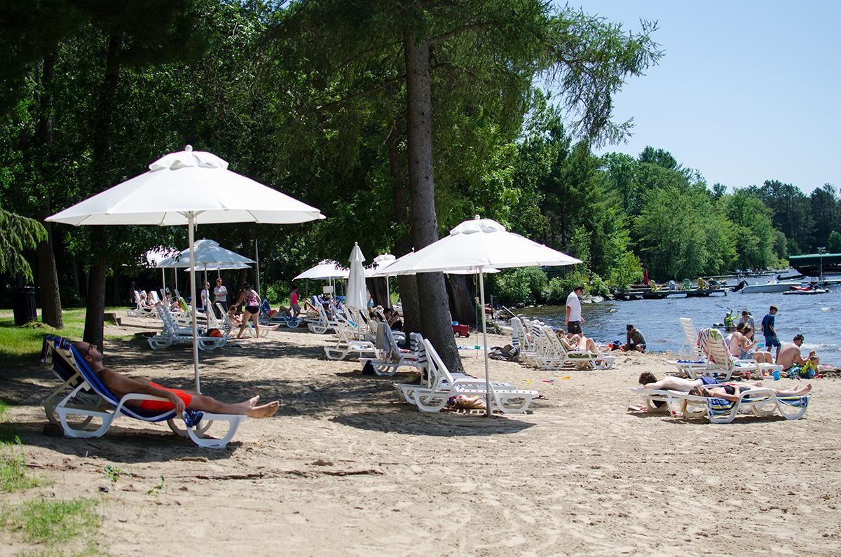 Taboo Muskoka Ξενοδοχείο Gravenhurst Εξωτερικό φωτογραφία